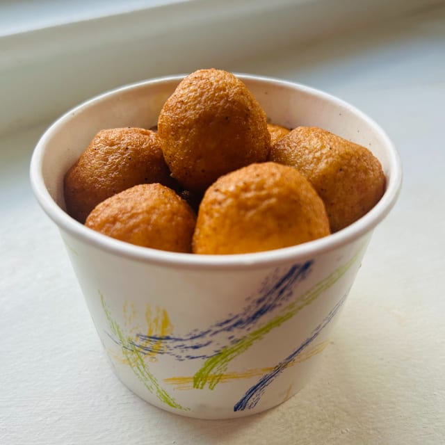 Fried Fish Balls (8pcs).